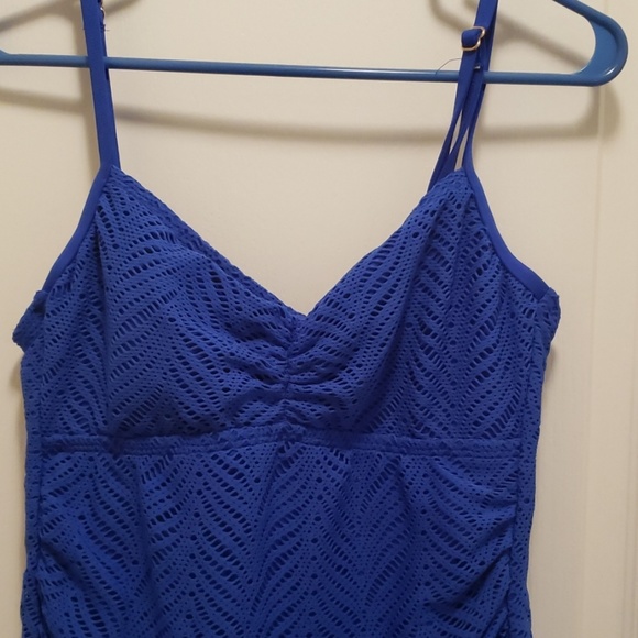 Bathing suit - Picture 2 of 4